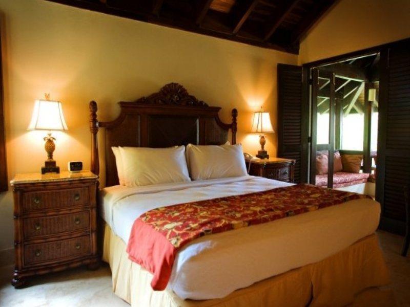 Carambola Beach Resort St. Croix, Us Virgin Islands Fountain Exterior foto